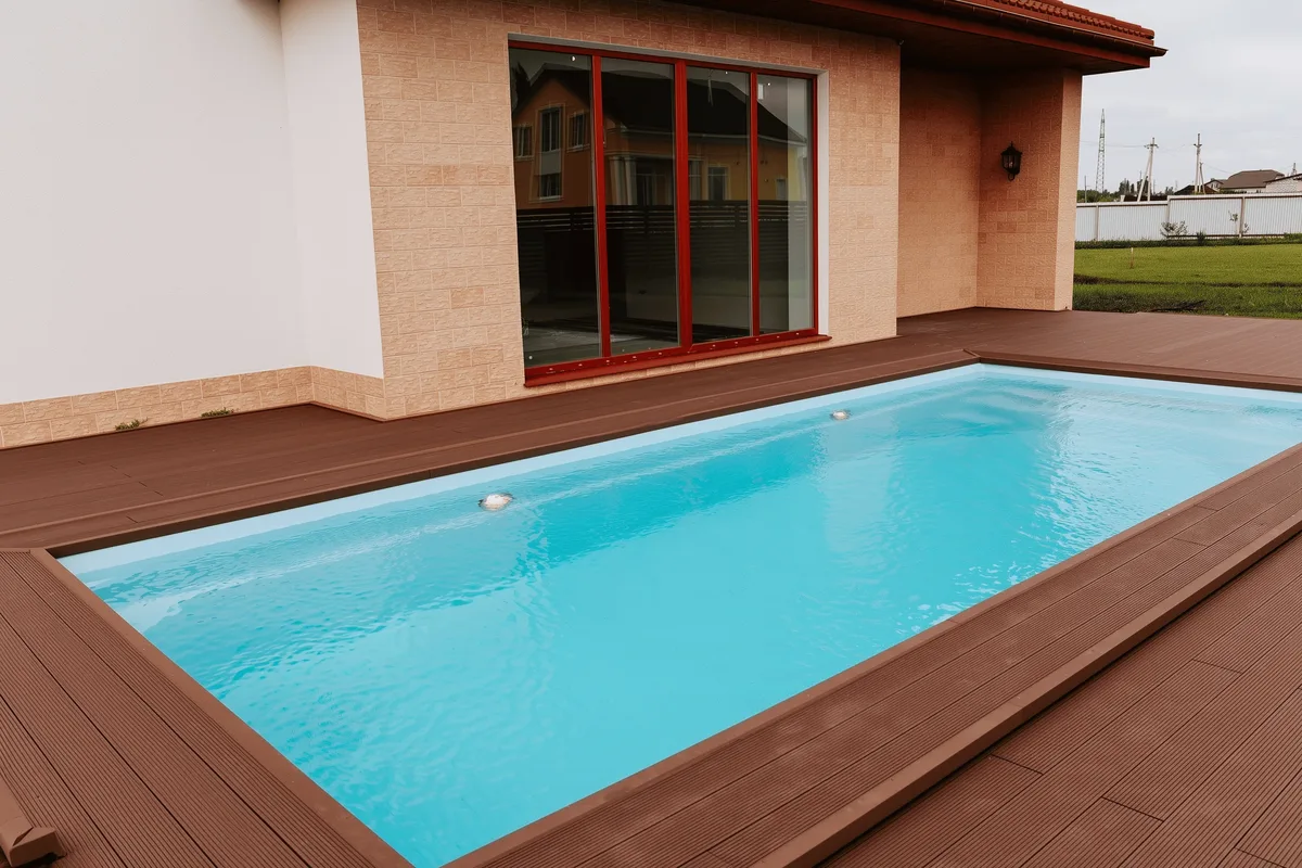 Композитный бассейн Laguna 8 — вид сверху в Белогорске